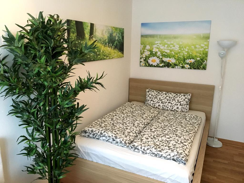 Apartment Flowerside Regensburg Luaran gambar